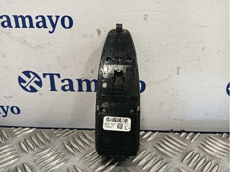 Recambio de mando elevalunas delantero izquierdo para bmw serie 3 lim. (f30) 335i referencia OEM IAM 920810903  