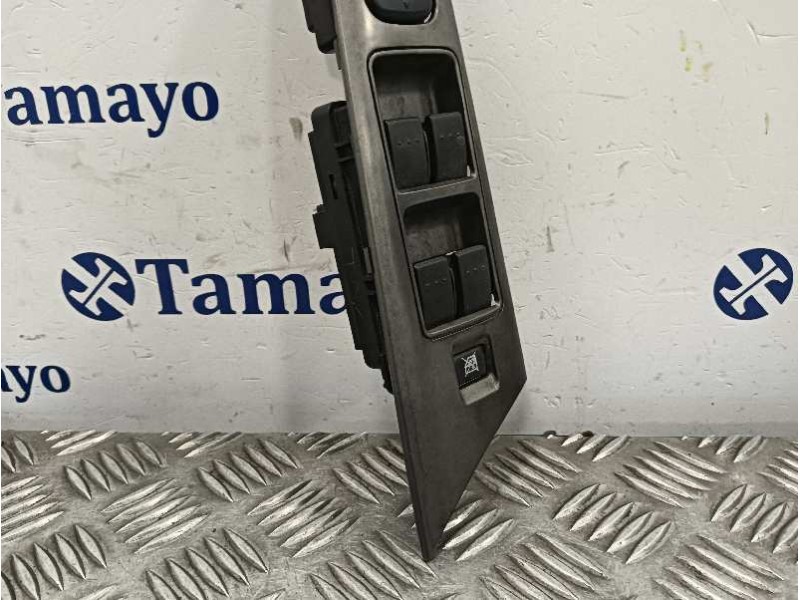 Recambio de mando elevalunas delantero izquierdo para mazda 3 berlina (bk) referencia OEM IAM BS3H684L6 03123050 BS3H4581J