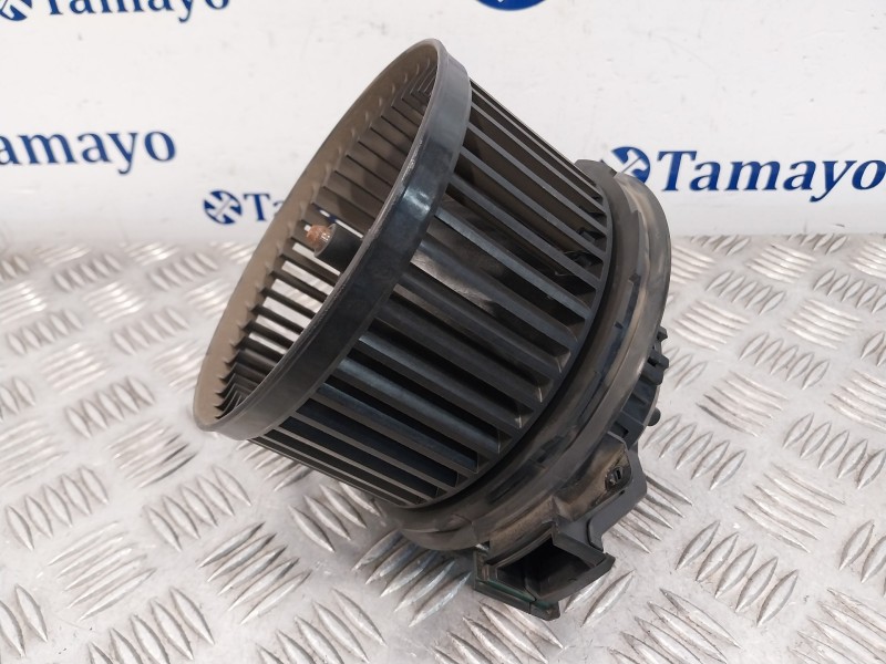 Recambio de motor calefaccion para ford fiesta (ccn) referencia OEM IAM 0130115551 0130115551 VP8E2H18456AB
