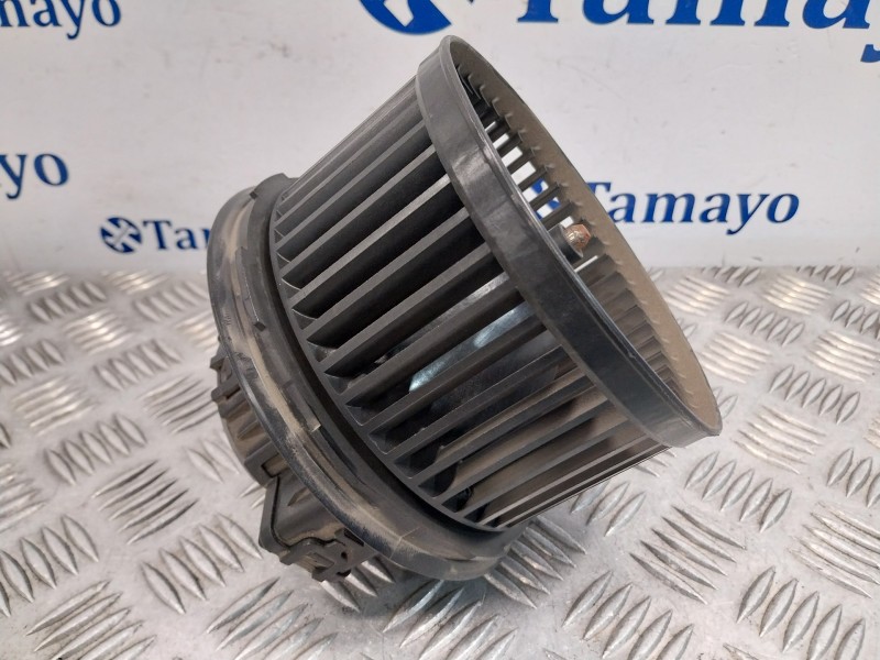 Recambio de motor calefaccion para ford fiesta (ccn) referencia OEM IAM 0130115551 0130115551 VP8E2H18456AB