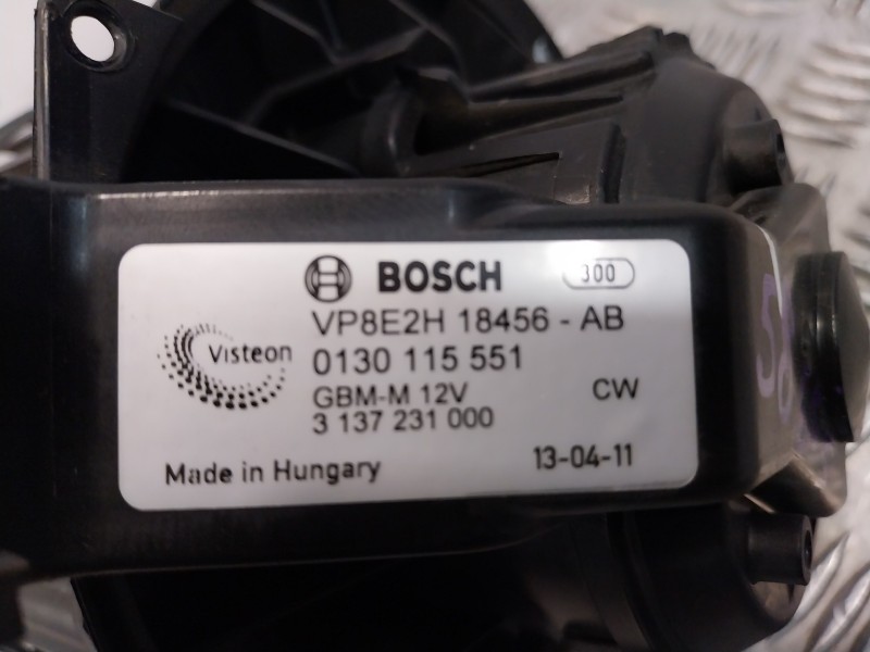 Recambio de motor calefaccion para ford fiesta (ccn) referencia OEM IAM 0130115551 0130115551 VP8E2H18456AB