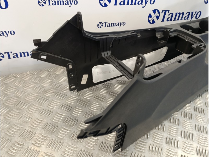 Recambio de apoyabrazos central para hyundai i30 fastback 1.4 tgdi cat referencia OEM IAM 84611G4000 K5HPD80200 84610G4000