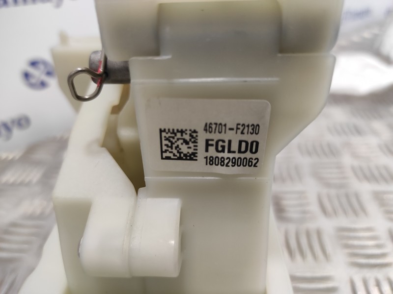 Recambio de palanca cambio para hyundai i30 fastback 1.4 tgdi cat referencia OEM IAM 46701F2130  