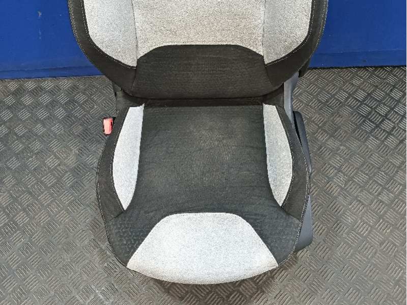 Recambio de asiento delantero izquierdo para citroën ds3 referencia OEM IAM   