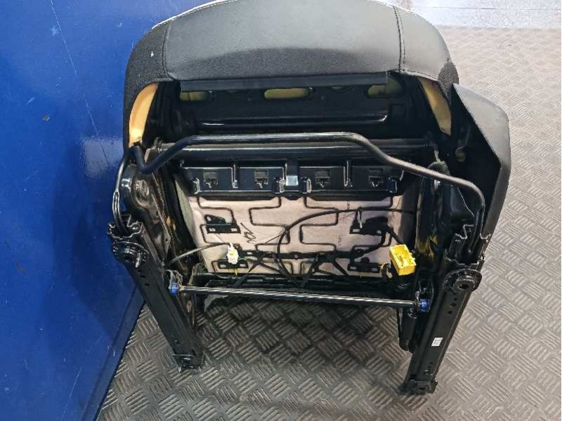 Recambio de asiento delantero izquierdo para citroën ds3 referencia OEM IAM   