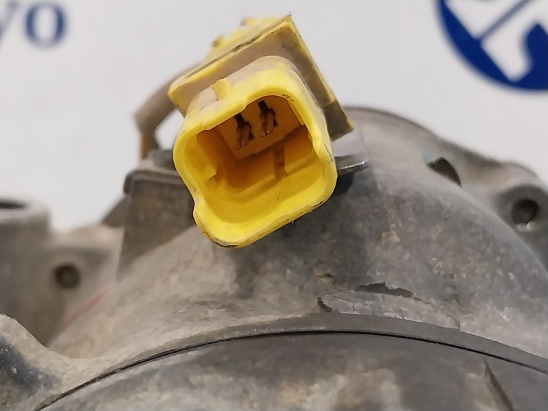 Recambio de compresor aire acondicionado para peugeot 206 berlina referencia OEM IAM 9646273880  SD6V121438F