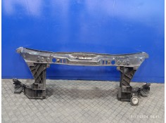 Recambio de panel frontal para mercedes-benz sprinter 02.00  caja cerrada referencia OEM IAM A9068170120  A0019890803