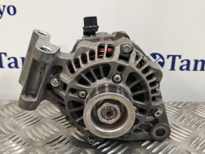 Recambio de alternador para ford fusion (cbk) 1.4 16v cat referencia OEM IAM 2S6T10300DE Q80RA A005TA7792