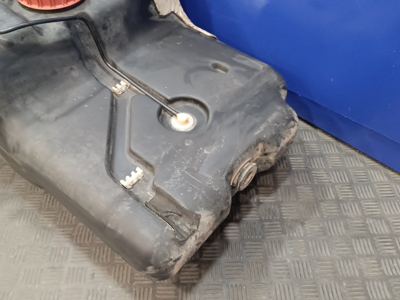 Recambio de deposito combustible para land rover range rover (lp) 4.6 referencia OEM IAM ESR3930  