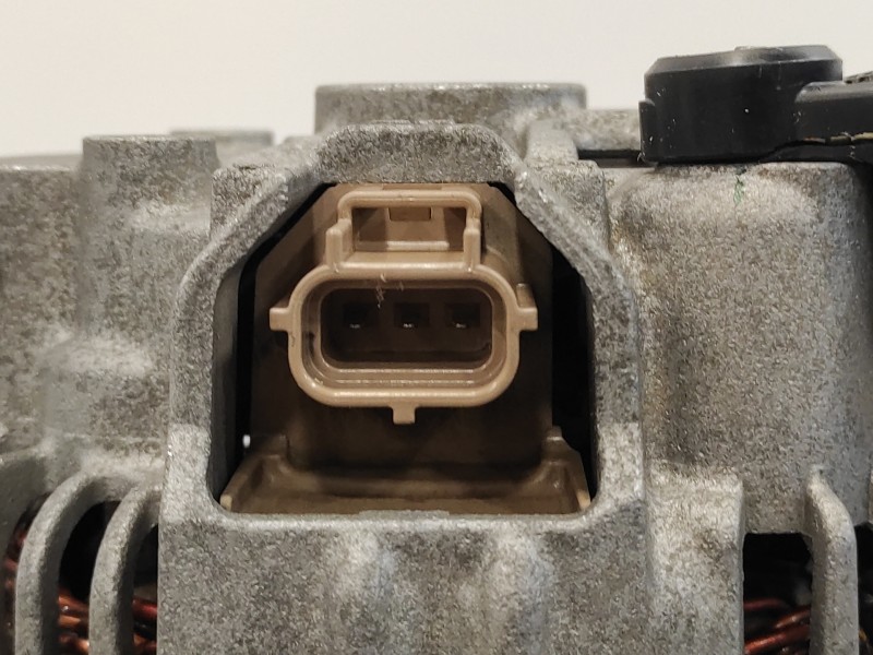 Recambio de alternador para ford fusion (cbk) 1.4 16v cat referencia OEM IAM 2S6T10300DE Q80RA A005TA7792
