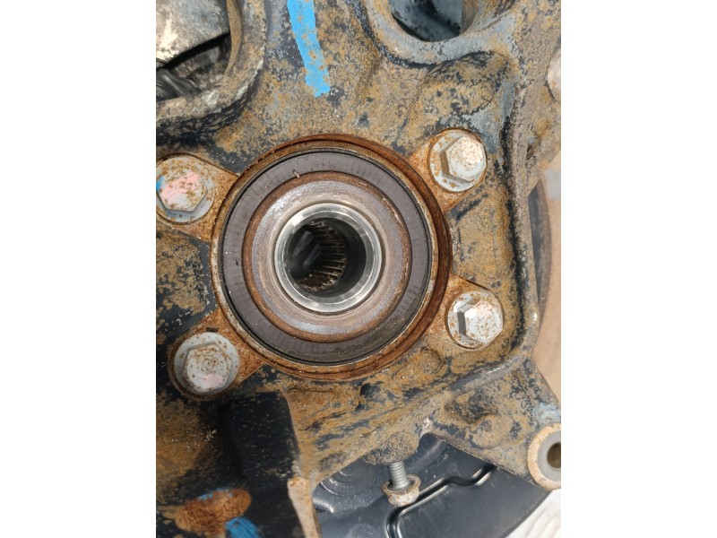 Recambio de mangueta trasera izquierda para subaru impreza g12 2.0 diesel cat referencia OEM IAM   