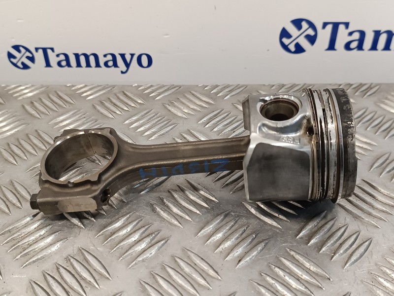 Recambio de biela para fiat fiorino 1.3 16v jtd cat referencia OEM IAM 73502643  