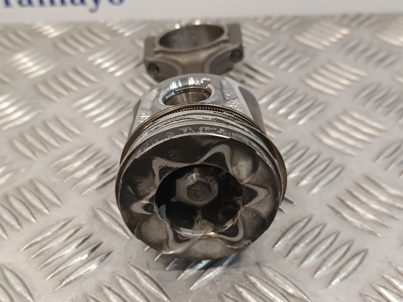 Recambio de biela para fiat fiorino 1.3 16v jtd cat referencia OEM IAM 73502643  