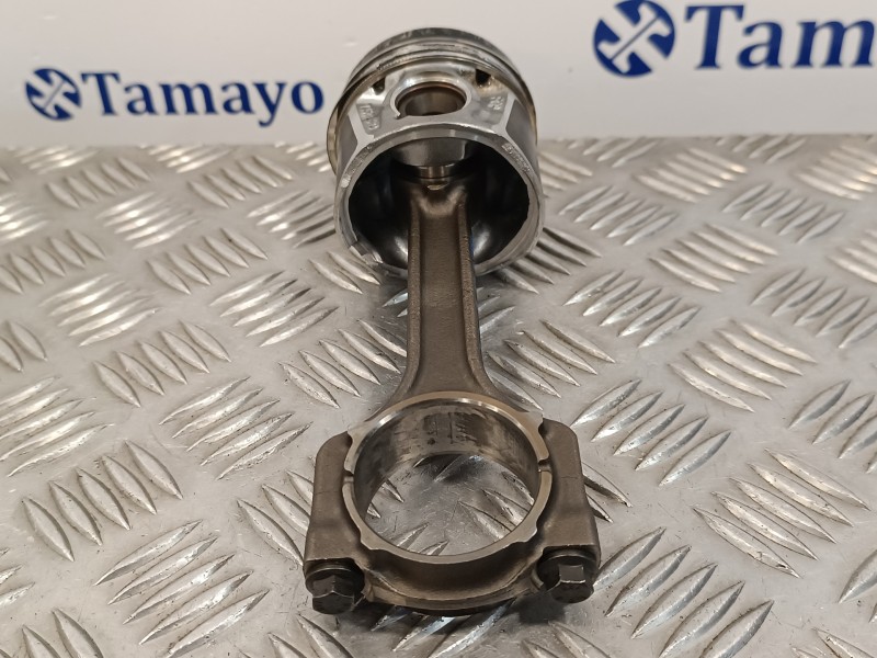 Recambio de biela para fiat fiorino 1.3 16v jtd cat referencia OEM IAM 73502643  
