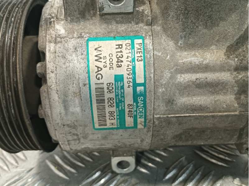 Recambio de compresor aire acondicionado para seat ibiza (6l1) referencia OEM IAM 6Q0820803H  PXE13