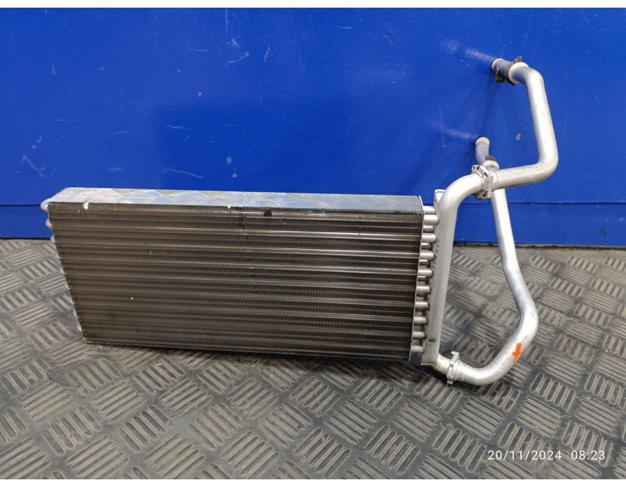 Recambio de radiador calefaccion / aire acondicionado para mercedes-benz viano (w639) 2.1 cdi cat referencia OEM IAM   