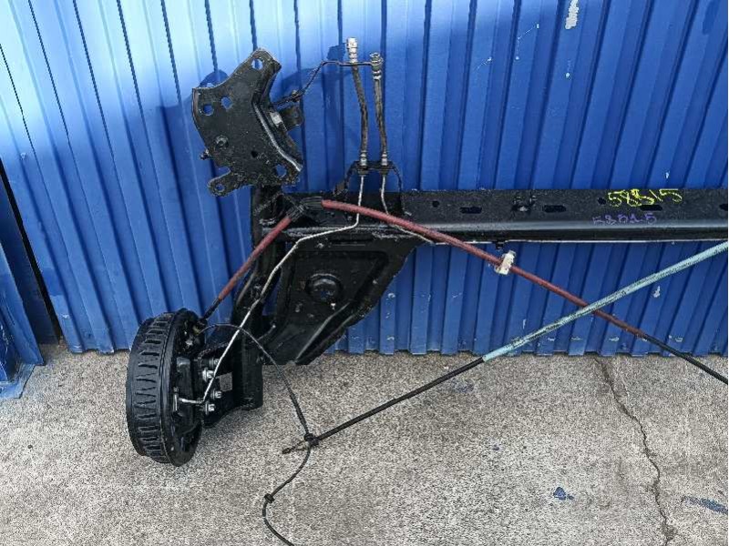 Recambio de puente trasero para renault captur referencia OEM IAM   