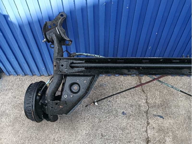Recambio de puente trasero para renault captur referencia OEM IAM   