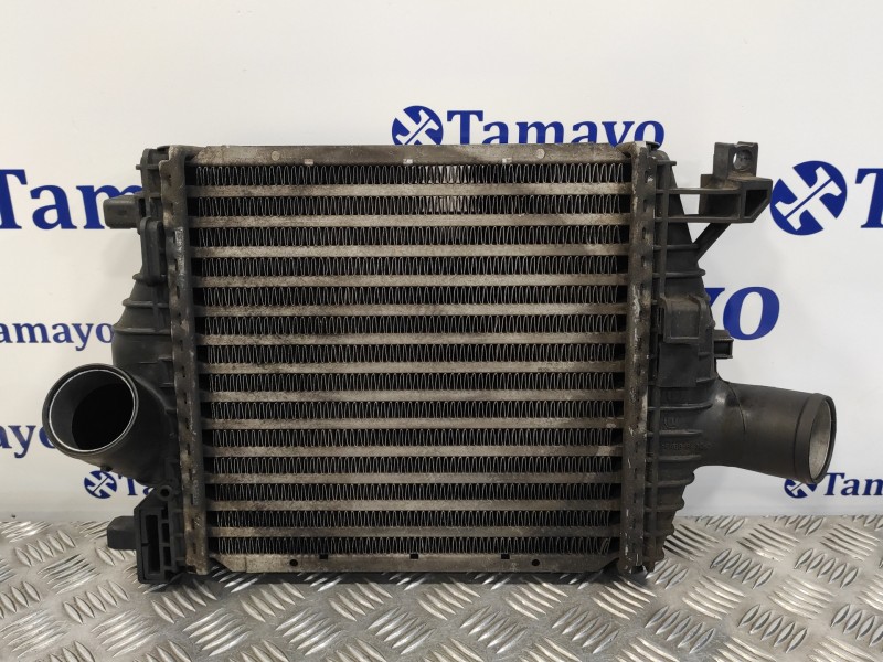 Recambio de intercooler para mercedes-benz vito (w638) caja cerrada referencia OEM IAM 160010041F  6385012901
