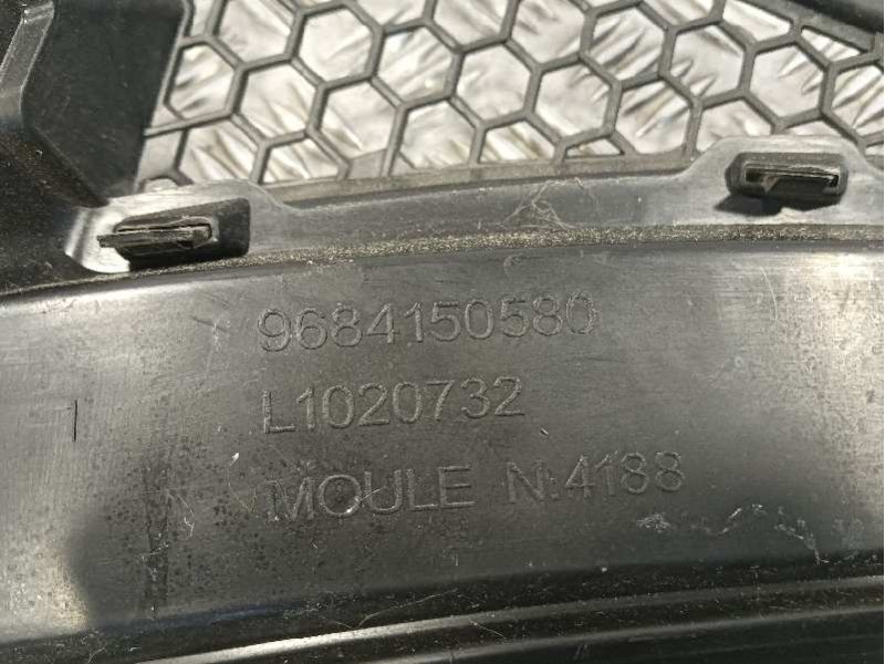 Recambio de torpedo para citroën ds3 referencia OEM IAM 9684150580 9684150580 L1020734