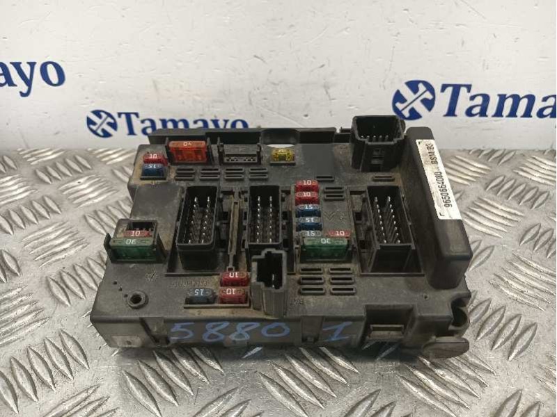 Recambio de caja reles / fusibles para peugeot 307 (s1) referencia OEM IAM 9650664080  