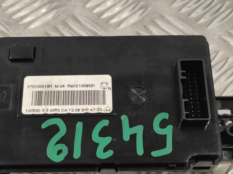 Recambio de mando climatizador para renault fluence 1.5 dci diesel fap referencia OEM IAM 275100018R  