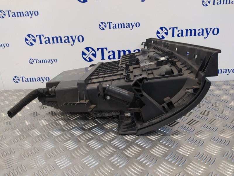 Recambio de guantera para renault fluence 1.5 dci diesel fap referencia OEM IAM 681087915R  