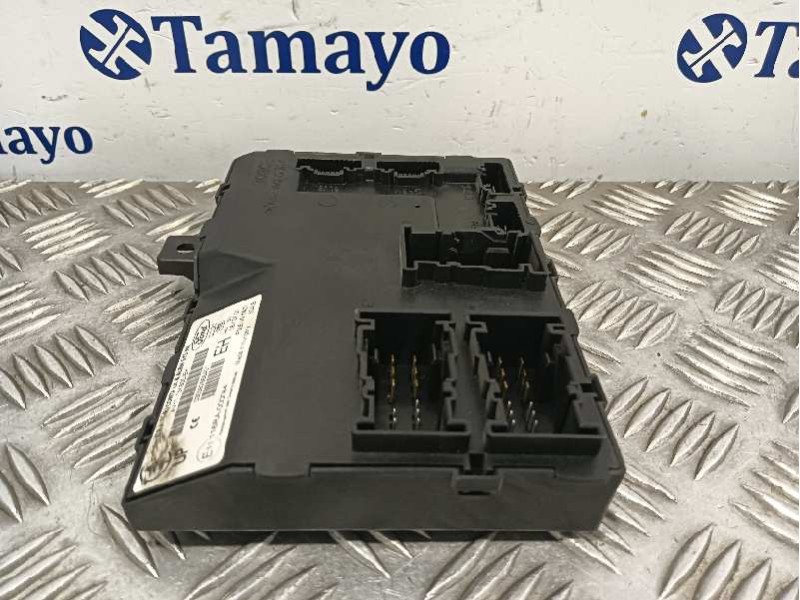 Recambio de modulo electronico para ford fiesta (ccn) referencia OEM IAM AV1T15K600EH 116RA000084 F005V01402