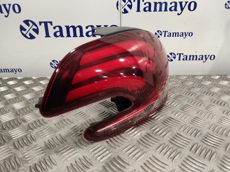 Recambio de piloto trasero izquierdo para peugeot 208 referencia OEM IAM 98103430800  