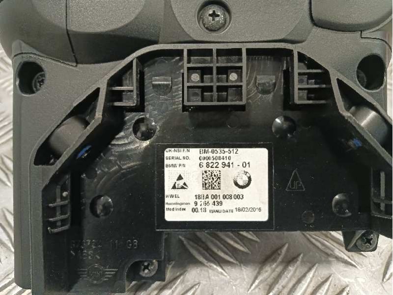 Recambio de cuadro instrumentos para bmw mini (f56) referencia OEM IAM 682294101 BM0535512 9265439