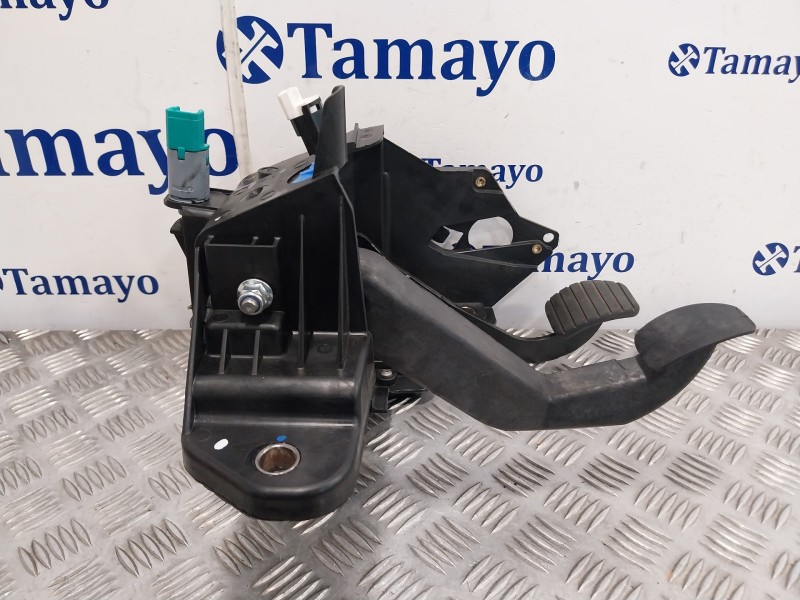 Recambio de pedal freno para nissan interstar m1 fm referencia OEM IAM   