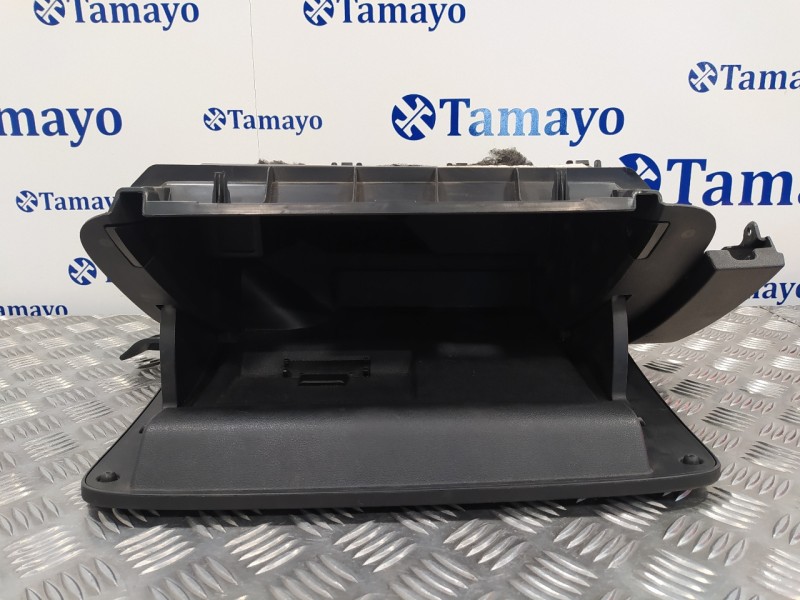 Recambio de guantera para audi a1 (8x) 1.2 16v tfsi referencia OEM IAM 8X1857035B  