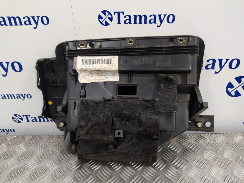 Recambio de guantera para audi a1 (8x) 1.2 16v tfsi referencia OEM IAM 8X1857035B  