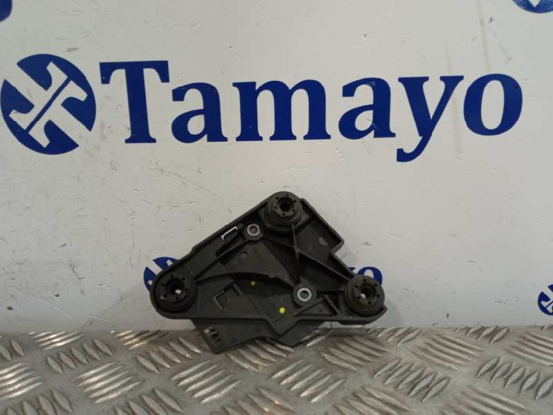 Recambio de soporte para volkswagen passat lim. (3g2) referencia OEM IAM 5Q0614235  