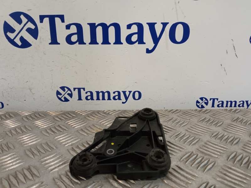 Recambio de soporte para volkswagen passat lim. (3g2) referencia OEM IAM 5Q0614235  