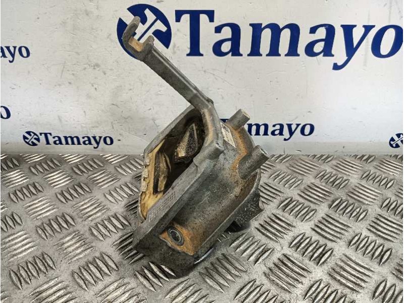 Recambio de soporte motor derecho para volkswagen passat lim. (3g2) referencia OEM IAM 5Q0199262DF  