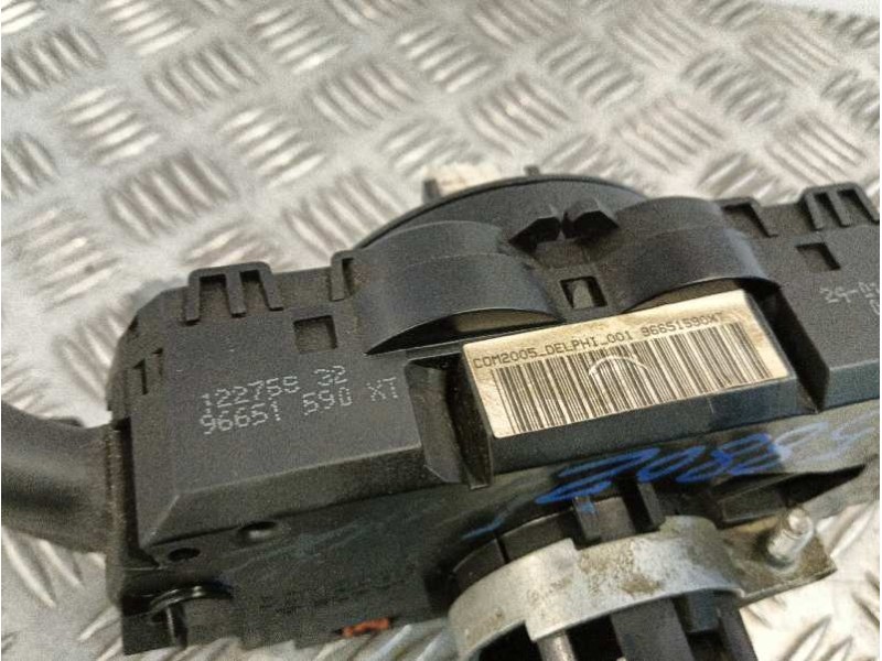 Recambio de mando multifuncion para peugeot 308 120 cv / 88 kw referencia OEM IAM 96651590XT  12275832
