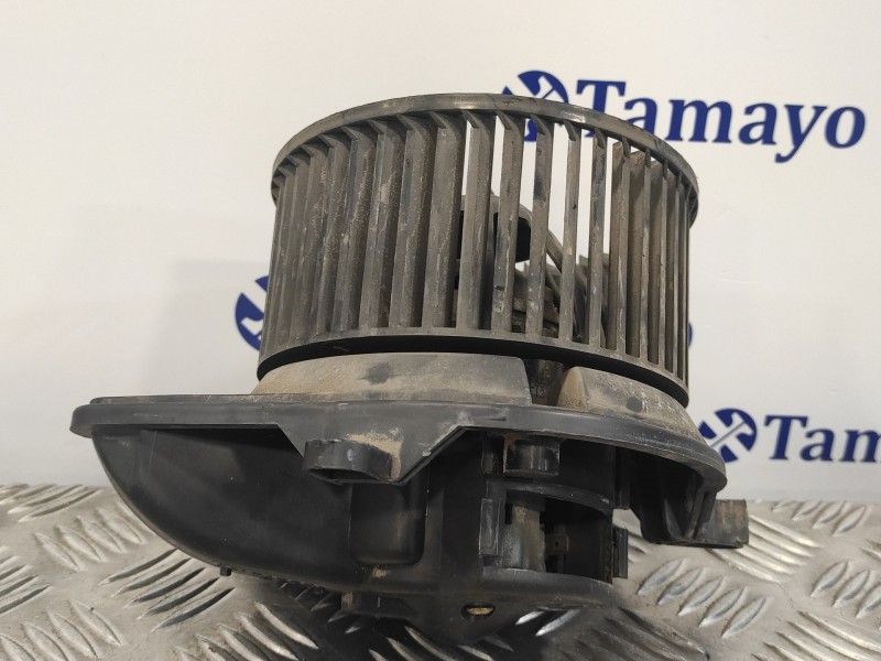 Recambio de motor calefaccion para opel movano 2.8 dti referencia OEM IAM 133884M  133974W