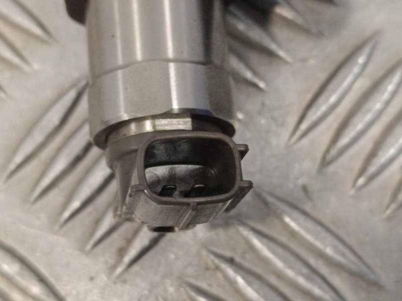 Recambio de inyector para mazda cx-7 (er) 2.2 turbodiesel cat referencia OEM IAM R2AA13H50  