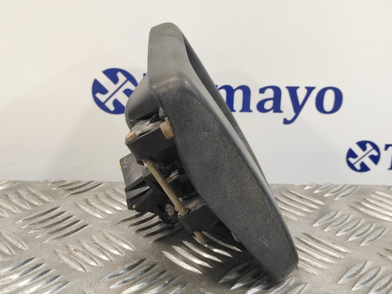 Recambio de maneta exterior delantera derecha para opel movano 2.8 dti referencia OEM IAM 7700352489  