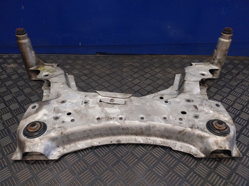 Recambio de puente delantero para renault scenic iii 1.2 16v referencia OEM IAM   