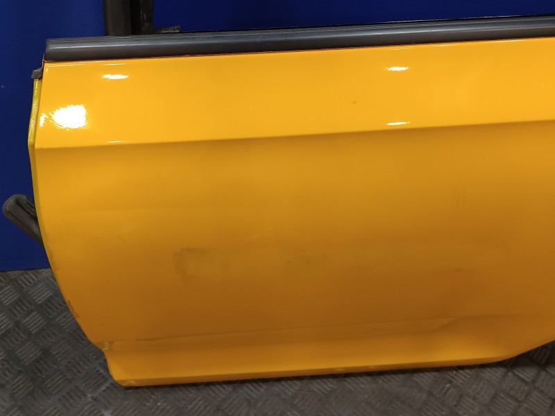 Recambio de puerta trasera izquierda para skoda rapid 1.6 tdi dpf referencia OEM IAM   