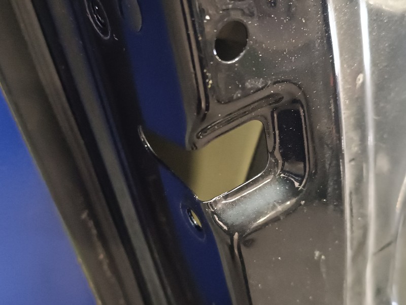 Recambio de puerta trasera izquierda para skoda rapid 1.6 tdi dpf referencia OEM IAM   