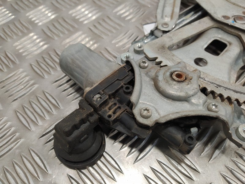 Recambio de elevalunas delantero izquierdo para lexus rx 400h referencia OEM IAM 8572058010  0620401770
