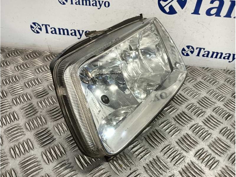 Recambio de faro izquierdo para volkswagen polo berlina (6n2) referencia OEM IAM 6N1941015AD  89302810