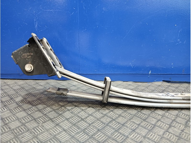 Recambio de ballesta trasera para opel movano b kasten/combi referencia OEM IAM   