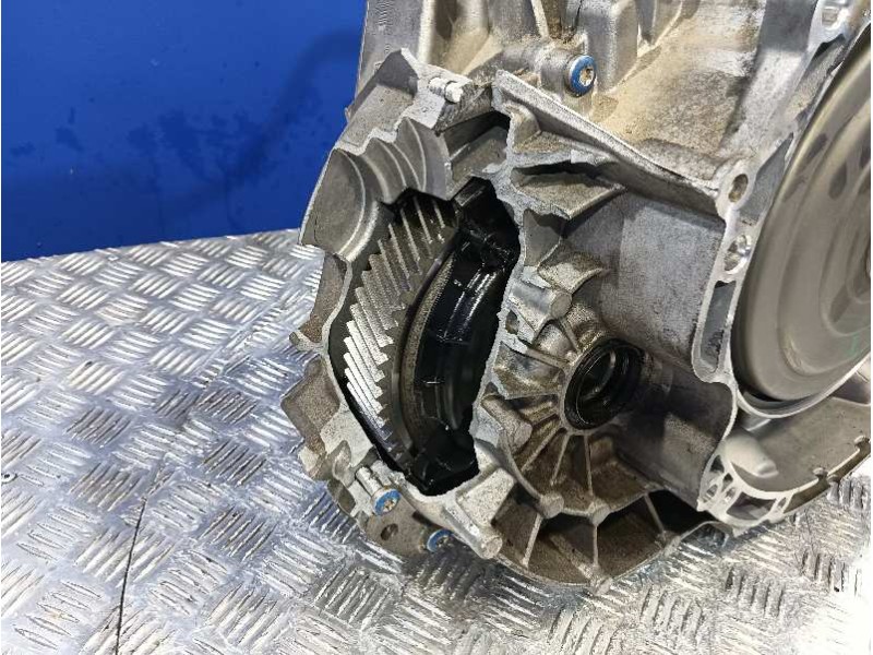 Recambio de despiece caja cambios para mercedes-benz clase gla (w156) referencia OEM IAM 270920  