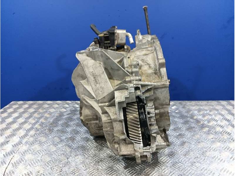 Recambio de despiece caja cambios para mercedes-benz clase gla (w156) referencia OEM IAM 270920  