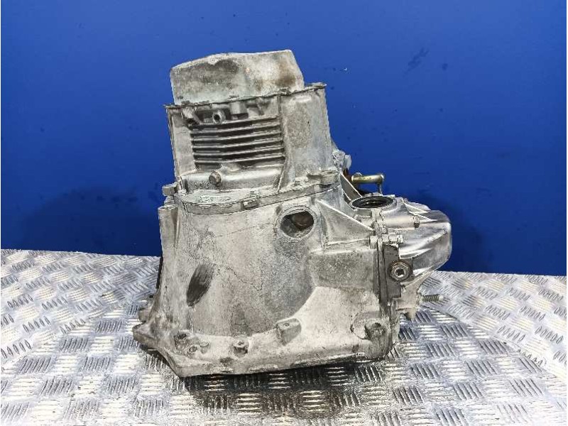 Recambio de caja cambios para peugeot partner kombi referencia OEM IAM 20DP33  