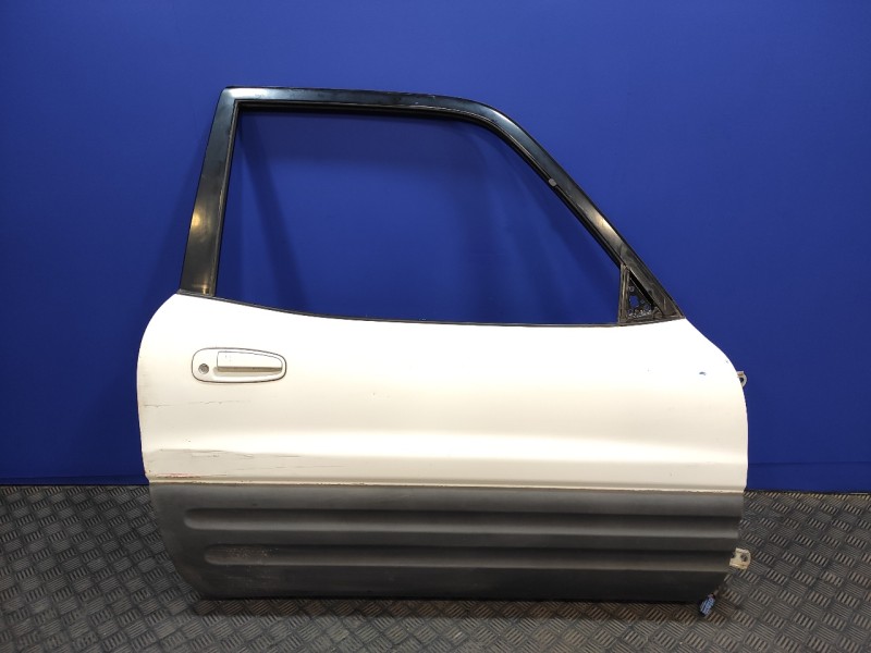 Recambio de puerta delantera derecha para toyota rav 4 funcruiser (a1) referencia OEM IAM   